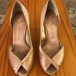 Nina taupe dress shoes